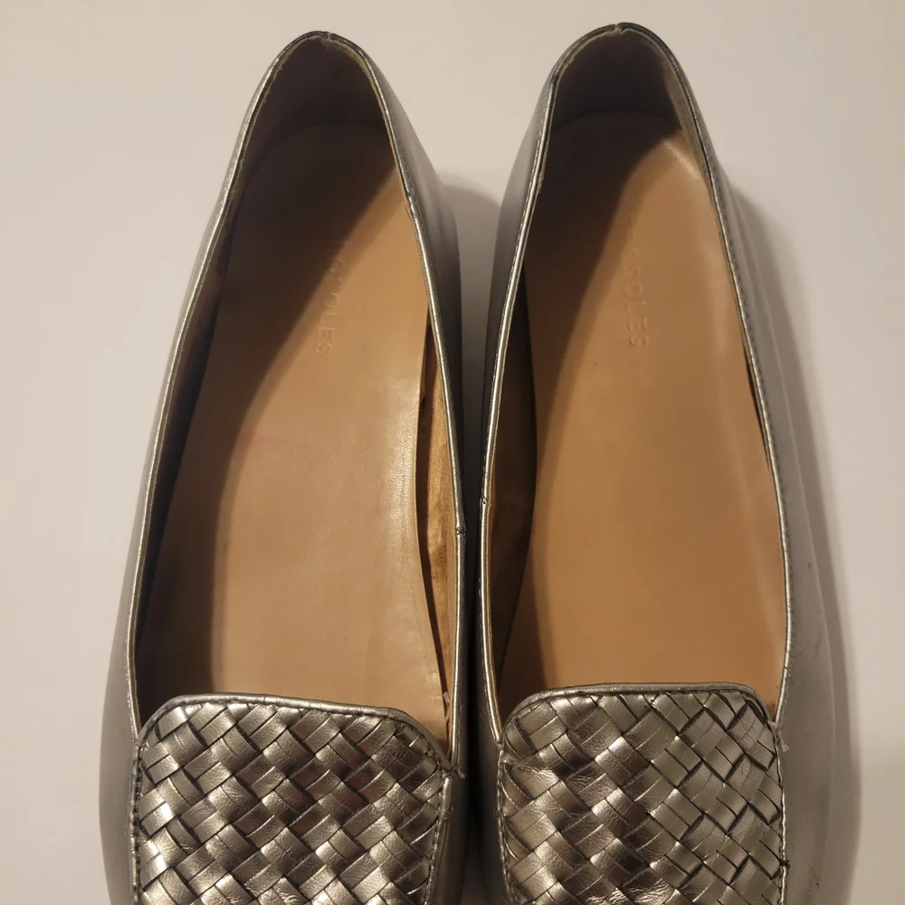 AEROSOLES Silver Woven Flats - Picture 10 of 11